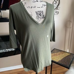 Express one eleven top olive green